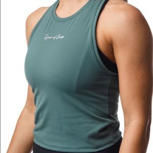 1st Phorm Crop top - Sage